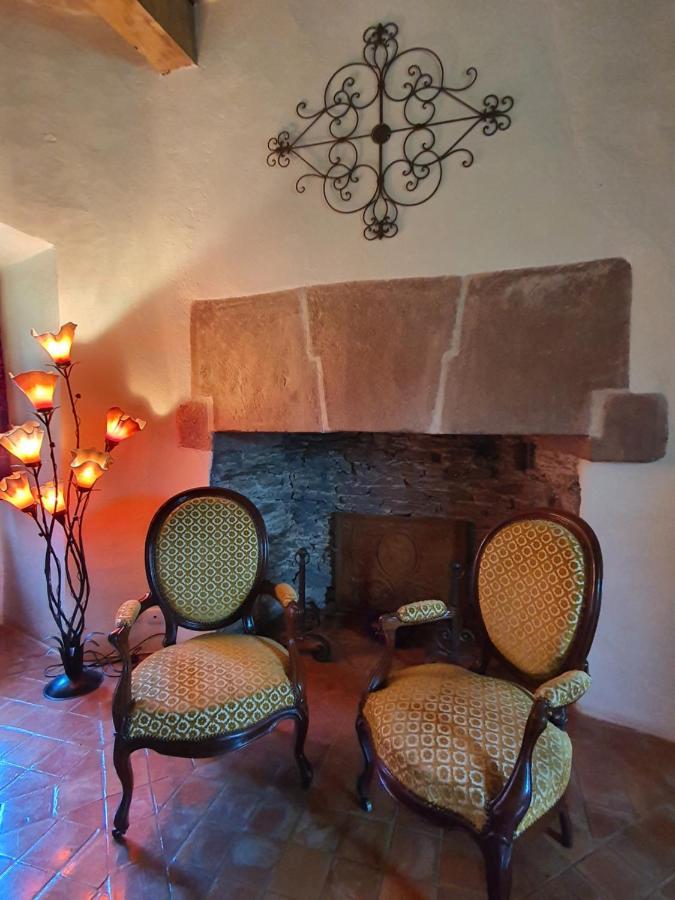 Chambre D'Hotes Au Chateau De Belcastel Belcastel  Kültér fotó