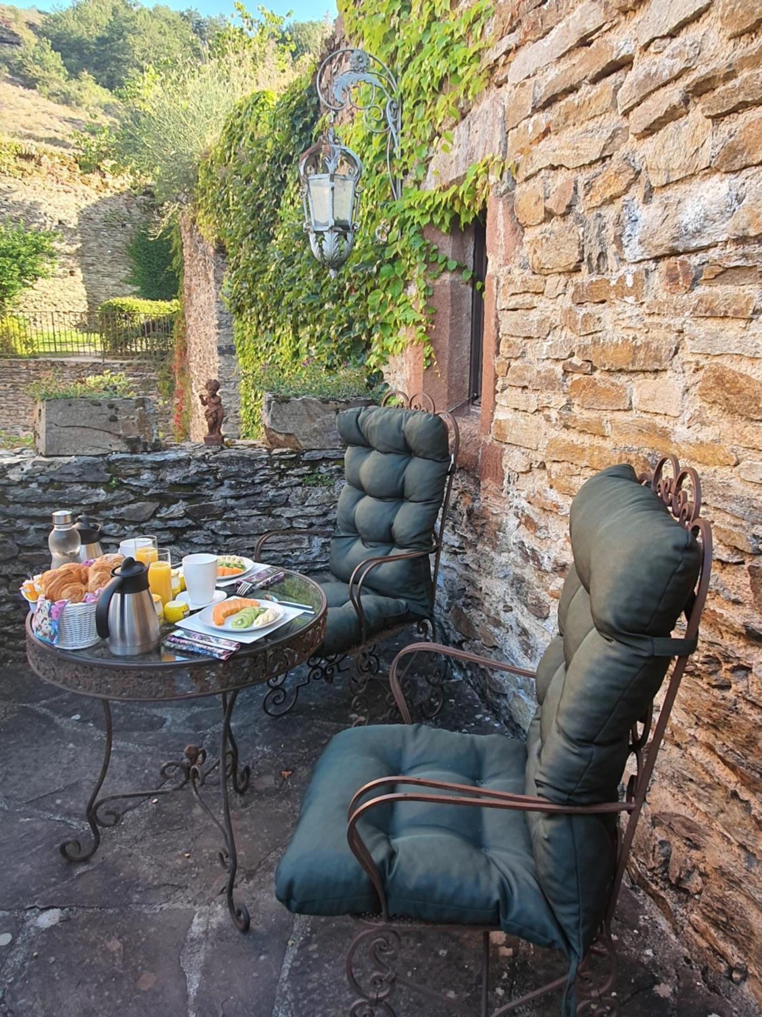 Chambre D'Hotes Au Chateau De Belcastel Belcastel  Kültér fotó
